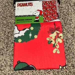 Peanuts Christmas Shower Curtain